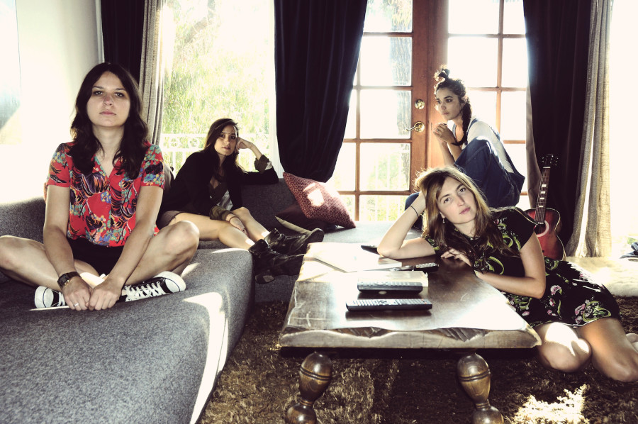 Warpaint-Living-Room