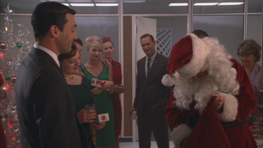 Mad-Men-Christmas-Comes-But-Once-a-Year-4-02-mad-men-22540084-1280-720