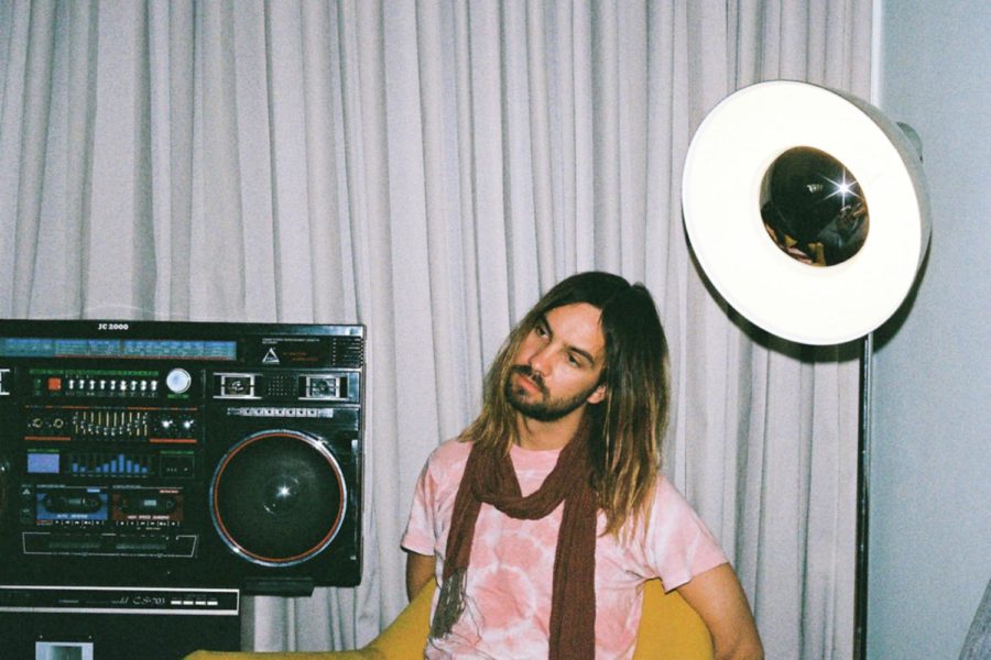 1503_Tame_Impala_Kevin_Press_Pictures_20_JPEG-High-Res-2